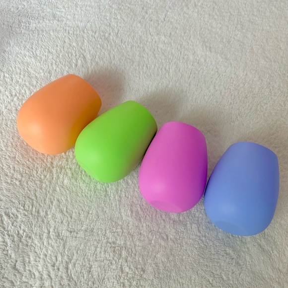 Colorful Silicone 12oz Wine Glasses Set of 4 - Picture 4 of 6